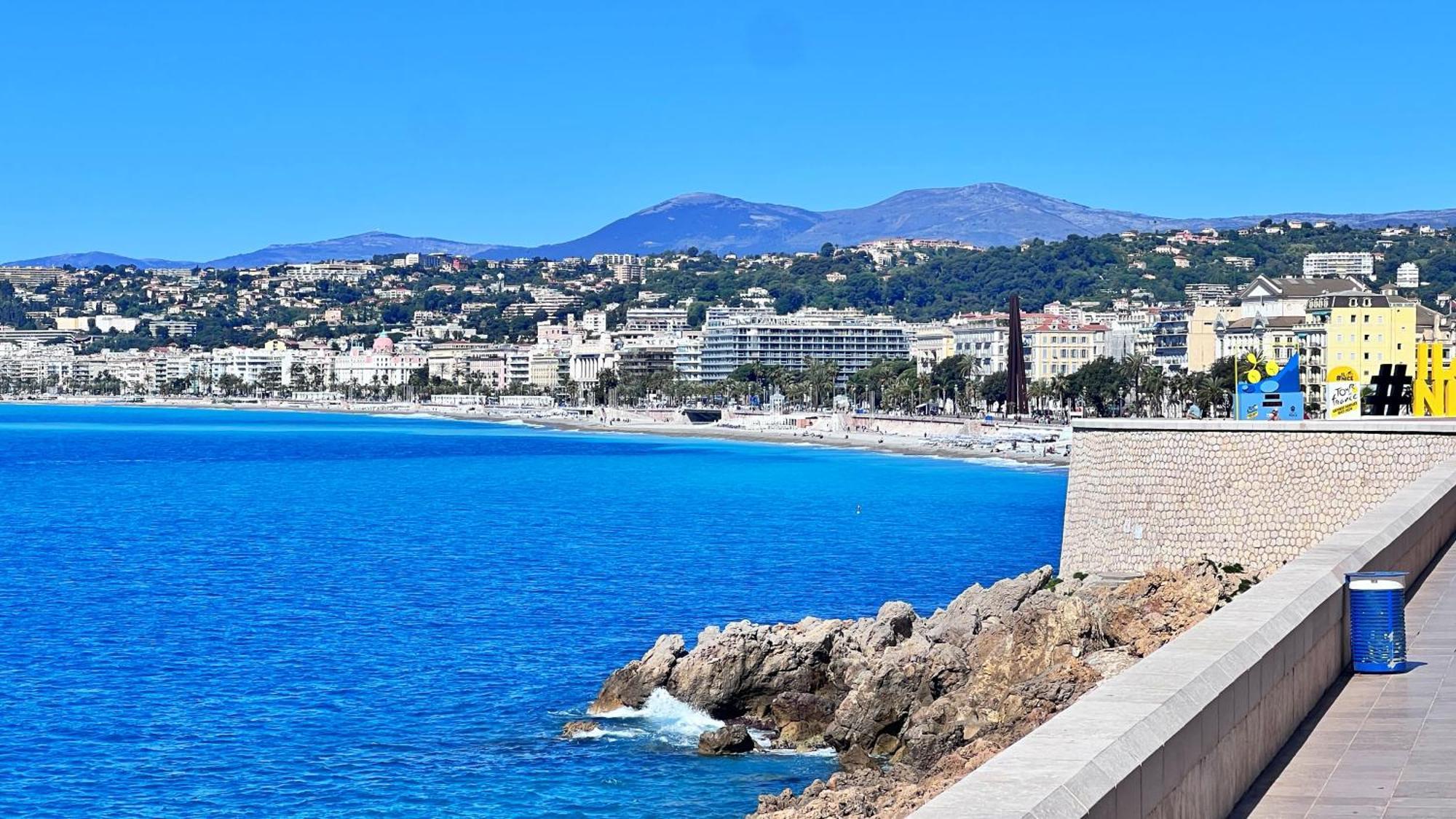 Апартаменты Le Val D'Azur Ницца Экстерьер фото